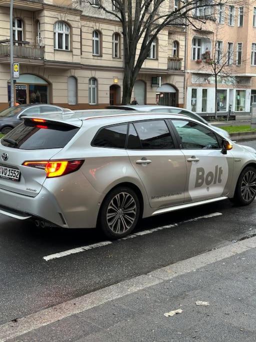 2 Zimmer Apartment Mit Parkplatz Berlin Eksteriør bilde