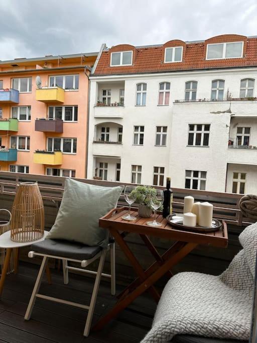 2 Zimmer Apartment Mit Parkplatz Berlin Eksteriør bilde